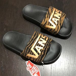 vans tiger slides